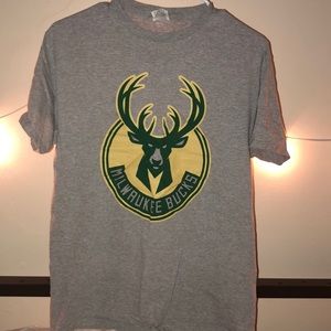 Milwaukee Bucks Tee